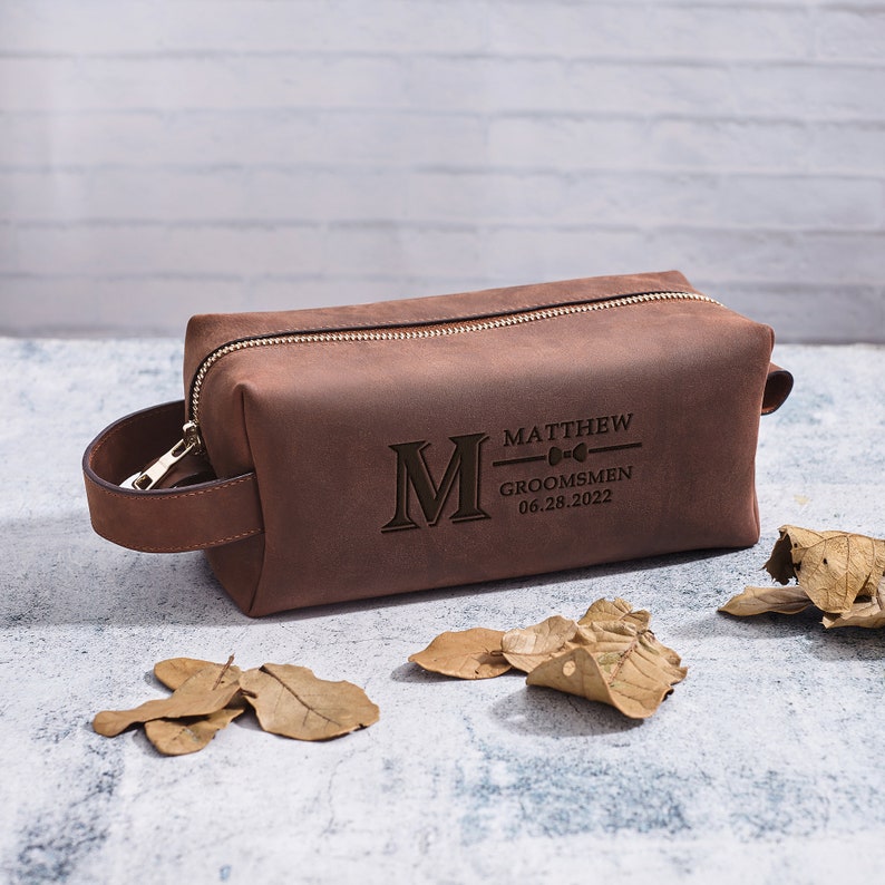 Signature Leather Dopp Kit – Groomsmen Proposal Gift