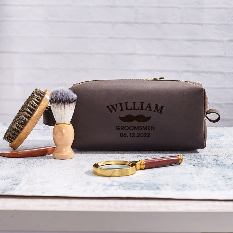 Signature Leather Dopp Kit – Groomsmen Proposal Gift
